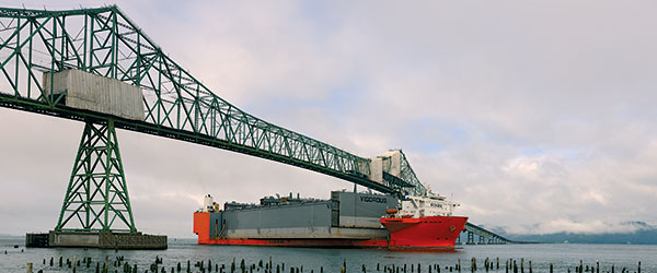 container-ship-coast-guard